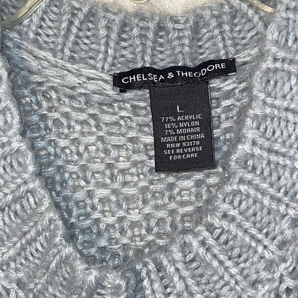 Chelsea & Theodore Loose knit Mohair blend sweater. Size Large GUC - Picture 5 of 5